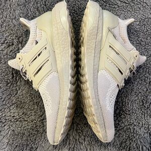 Adidas ultra boost 7.5 Cream Running Shoes